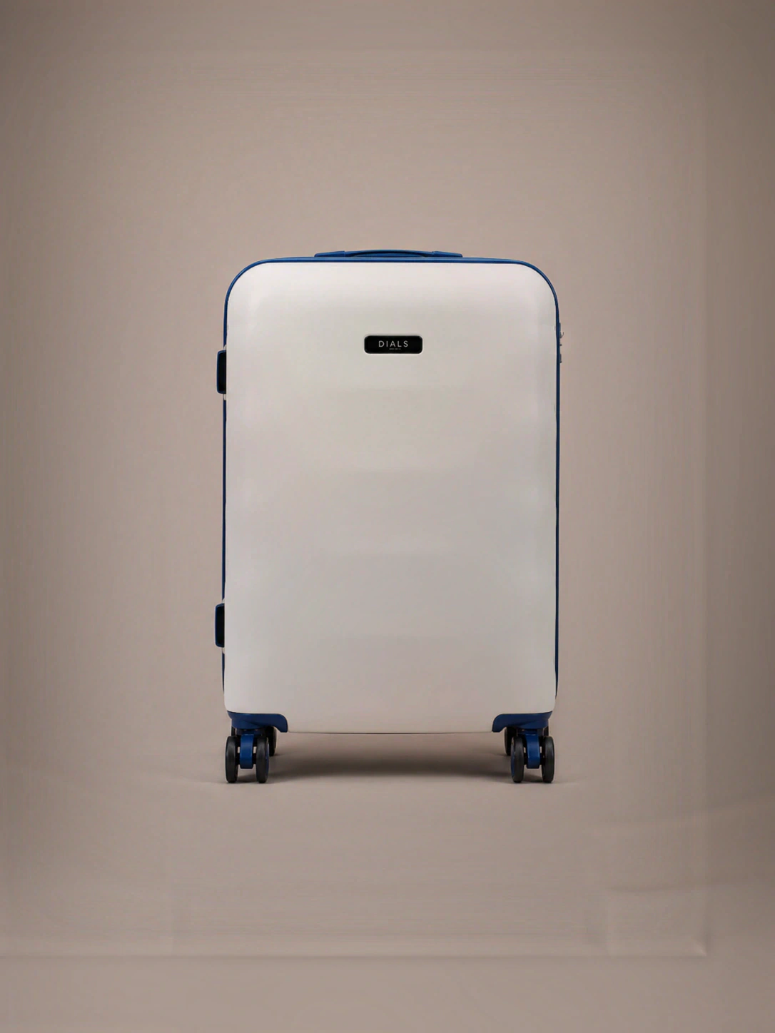 Series 01 Nova Cabin in White